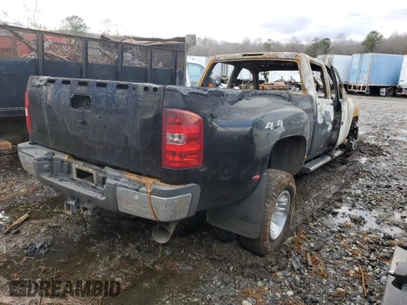 2011 Chevrolet Silverado 3500HD DRW LTZ with VIN 1GC4K1C81BF126208, listed as a Copart auction lot 86108024 with 0 mi miles and Salvage Title. Bid and sale history available at carsss.com. Image 3.