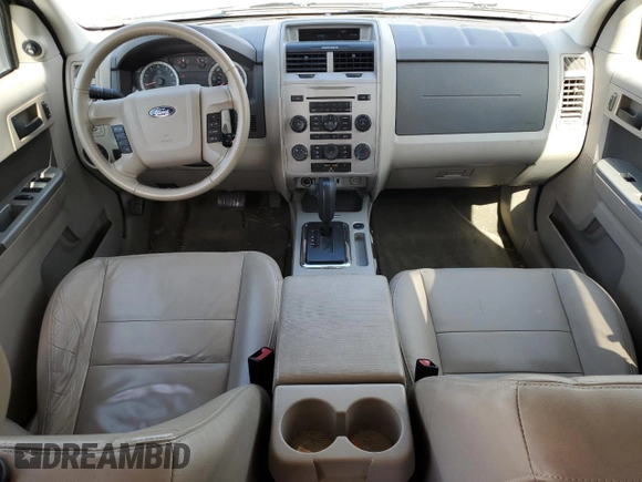 2012 Ford Escape XLT z VIN 1FMCU9DG2CKB54288, wystawiony jako Copart lot #61569655 z przebiegiem 169 899 mil mil oraz Szkoda całkowita • Salvage title. Historia ofert i sprzedaży dostępna na DreamBid. Obrazek 8.