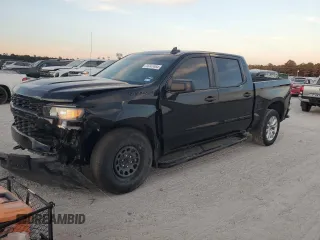 2021 Chevrolet Silverado 1500 Custom with VIN 3GCPWBEH8MG102560, listed as a Copart auction lot 76747484 with 81,580 mi miles and Salvage Title. Bid and sale history available at DreamBid. Image 1.