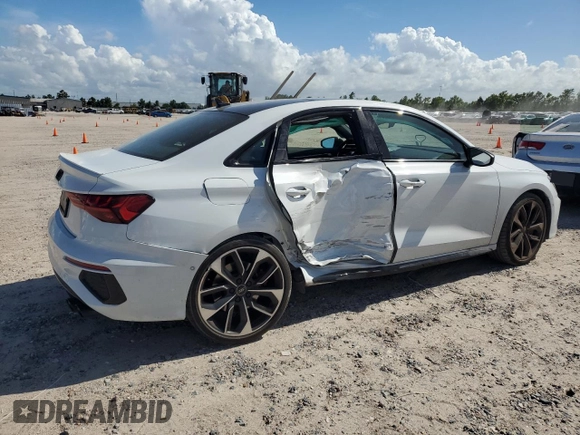 2023 Audi S3 Premium Plus z VIN WAUH3DGY2PA048968, wystawiony jako Copart lot #58960584 z przebiegiem 9 861 mil mil oraz Szkoda całkowita • Salvage title. Historia ofert i sprzedaży dostępna na DreamBid. Obrazek 3.