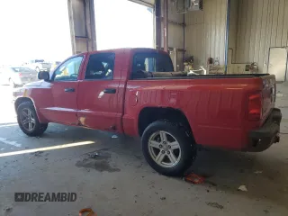 2007 Dodge Dakota SLT with VIN 1D7HW48PX7S195197, listed as a Copart auction lot 44504705 with 206,111 mi miles and Clean Title. Bid and sale history available at carsss.com. Image 2.
