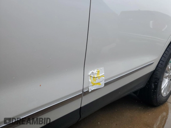 2022 Cadillac XT5 FWD Luxury z VIN 1GYKNAR48NZ163921, wystawiony jako Copart lot #74507874 z przebiegiem 5 723 mil mil oraz Nie do naprawy • Non repairable. Historia ofert i sprzedaży dostępna na DreamBid. Obrazek 13.