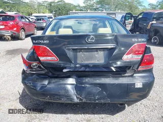 2005 Lexus ES 330 with VIN JTHBA30G755060211, listed as a IAAI auction lot 41819590 with 140,679 mi miles. Bid and sale history available at carsss.com. Image 16.