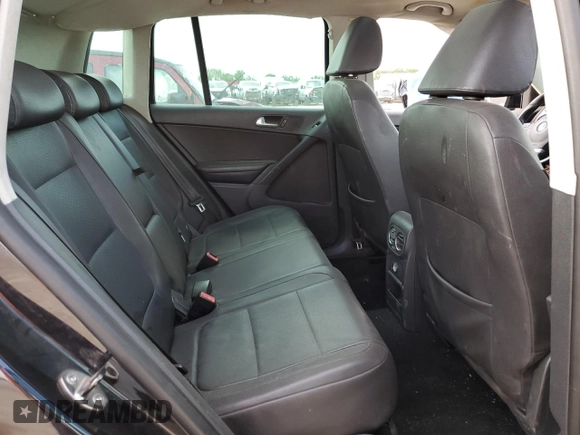 2011 Volkswagen Tiguan SEL with VIN WVGAV7AX3BW524720, listed as a Copart auction lot 55171275 with 142,912 mi miles and Clean title. Bid and sale history available at DreamBid. Image 11.