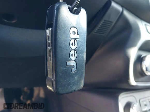 2015 Jeep Renegade Sport with VIN ZACCJBAT9FPB33860, listed as a IAAI auction lot 41406271 with 172,649 mi miles and . Bid and sale history available at DreamBid. Image 11.