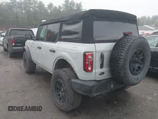 2022 Ford Bronco with VIN 1FMEE5DP2NLA70127, listed as a IAAI auction lot 42224917 with 28,923 mi miles and . Bid and sale history available at DreamBid. Image 14.