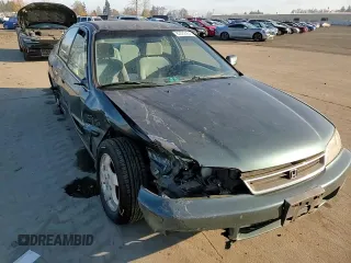 1996 Honda Accord LX with VIN 1HGCD5636TA278854, listed as a Copart auction lot 88117305 with 218,132 mi miles and Salvage Title. Bid and sale history available at DreamBid. Image 10.