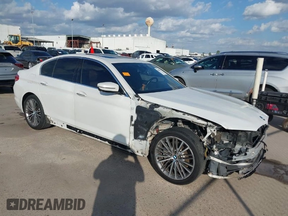 2017 BMW 5 Series 530i с VIN WBAJA5C32HG894894, выставлен на аукционе IAAI как лот 40905321 с пробегом 93 520 миль миль и . История ставок и продаж доступна на DreamBid. Изображение 1.