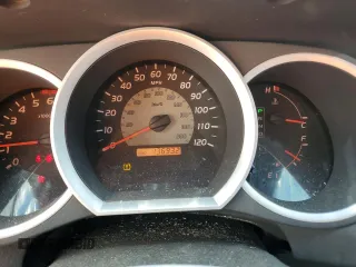 2009 Toyota Tacoma z VIN 3TMLU42N19M037683, wystawiony jako Copart lot #53720685 z przebiegiem 136 932 mil mil oraz Szkoda całkowita • Salvage title. Historia ofert i sprzedaży dostępna na DreamBid. Obrazek 9.