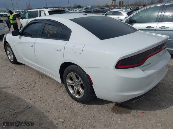 2015 Dodge Charger SE with VIN 2C3CDXBGXFH812015, listed as a IAAI auction lot 41869666 with 108,823 mi miles. Bid and sale history available at carsss.com. Image 3.