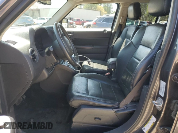 2016 Jeep Patriot High Altitude with VIN 1C4NJPFA7GD582791, listed as a Copart auction lot 52099685 with 83,595 mi miles and Salvage Title. Bid and sale history available at DreamBid. Image 7.