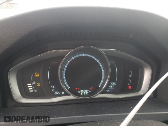 2015 Volvo S60 T6 Drive-E with VIN YV149MFK5F2339707, listed as a Copart auction lot 82493884 with 87,932 mi miles and Salvage Title. Bid and sale history available at carsss.com. Image 9.