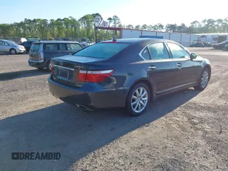 2008 Lexus LS 460 z VIN JTHBL46F785052340, wystawiony jako IAAI lot #41963007 z przebiegiem 142 710 mil mil oraz . Historia ofert i sprzedaży dostępna na DreamBid. Obrazek 4.