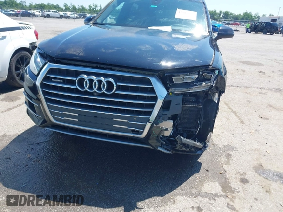 2019 Audi Q7 Premium Plus z VIN WA1LAAF75KD012980, wystawiony jako IAAI lot #42205106 z przebiegiem Nie podano mil oraz . Historia ofert i sprzedaży dostępna na DreamBid. Obrazek 6.