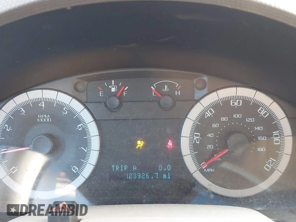 2008 Ford Escape XLT z VIN 1FMCU03158KD31562, wystawiony jako IAAI lot #42319652 z przebiegiem 123 926 mil mil oraz . Historia ofert i sprzedaży dostępna na DreamBid. Obrazek 7.