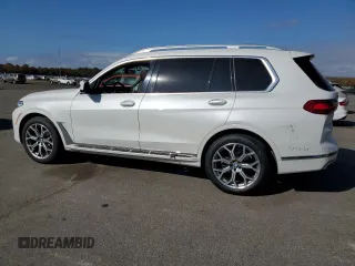 2020 BMW X7 xDrive40i with VIN 5UXCW2C06L9B79990, listed as a Copart auction lot 74017634 with 0 mi miles and Non Repairable. Bid and sale history available at carsss.com. Image 2.