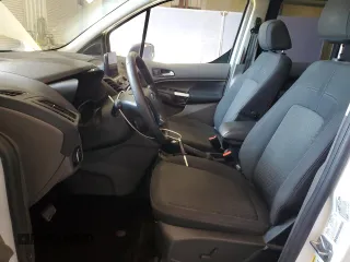 2020 Ford Transit Connect XLT z VIN NM0GS9F27L1465814, wystawiony jako Copart lot #77323984 z przebiegiem 111 727 mil mil oraz Czysty tytuł • Clean title. Historia ofert i sprzedaży dostępna na DreamBid. Obrazek 7.