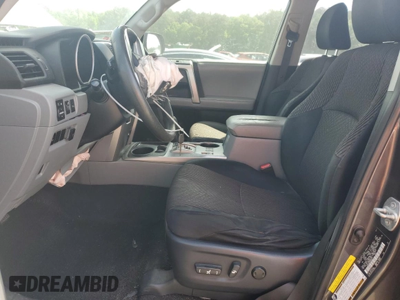 2011 Toyota 4Runner SR5 with VIN JTEZU5JRXB5032171, listed as a Copart auction lot 54881695 with 324,951 mi miles and Salvage title. Bid and sale history available at DreamBid. Image 7.