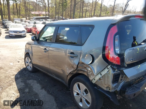 2015 Kia Soul with VIN KNDJN2A23F7216443, listed as a IAAI auction lot 41870360 with 103,753 mi miles. Bid and sale history available at carsss.com. Image 15.