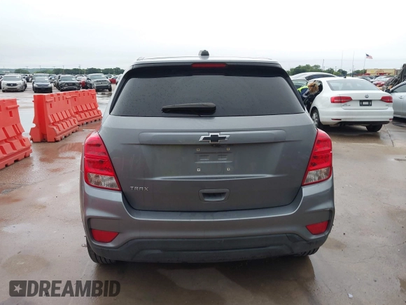 2020 Chevrolet Trax LS with VIN 3GNCJKSB2LL221800, listed as a IAAI auction lot 42196637 with 43,085 mi miles and . Bid and sale history available at DreamBid. Image 16.