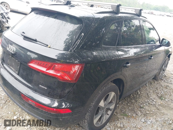 2020 Audi Q5 Premium with VIN WA1ANAFY6L2105007, listed as a IAAI auction lot 42400742 with 43,916 mi miles and . Bid and sale history available at DreamBid. Image 4.