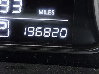 2015 Nissan Sentra SV z VIN 3N1AB7AP4FL671348, wystawiony jako IAAI lot #42503401 z przebiegiem 196 820 mil mil oraz . Historia ofert i sprzedaży dostępna na DreamBid. Obrazek 7.
