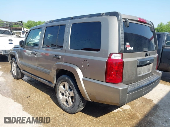 2006 Jeep Commander z VIN 1J8HH48K36C232424, wystawiony jako IAAI lot #41950150 z przebiegiem 358 947 mil mil oraz . Historia ofert i sprzedaży dostępna na DreamBid. Obrazek 3.