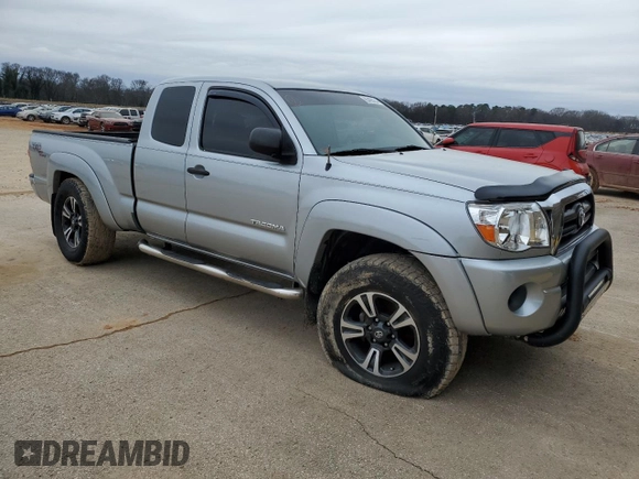 2006 Toyota Tacoma PreRunner z VIN 5TETX62N76Z193910, wystawiony jako Copart lot #85498254 z przebiegiem 194 947 mil mil oraz Szkoda całkowita • Salvage title. Historia ofert i sprzedaży dostępna na DreamBid. Obrazek 4.