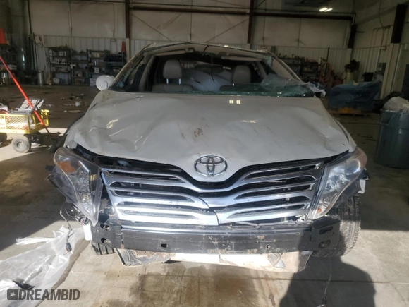 2010 Toyota Venza with VIN 4T3BA3BB5AU009540, listed as a Copart auction lot 51902285 with 0 mi miles and Non Repairable. Bid and sale history available at carsss.com. Image 5.
