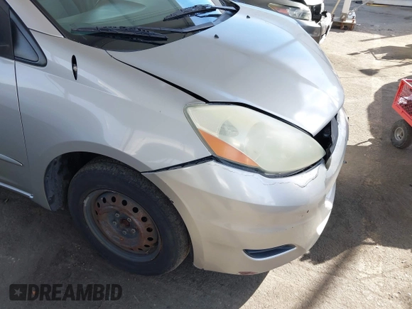 2006 Toyota Sienna CE with VIN 5TDZA23C56S508377, listed as a IAAI auction lot 41686756 with 167,465 mi miles. Bid and sale history available at carsss.com. Image 13.