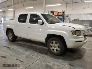 2008 Honda Ridgeline RTS with VIN 2HJYK16488H509737, listed as a Copart auction lot 81686924 with 215,282 mi miles and Salvage Title. Bid and sale history available at carsss.com. Image 4.