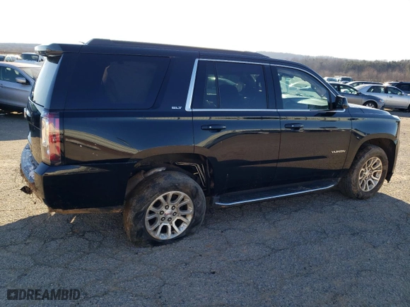 2017 GMC Yukon SLT with VIN 1GKS2BKCXHR130031, listed as a Copart auction lot 45813975 with 209,977 mi miles and Salvage Title. Bid and sale history available at carsss.com. Image 3.