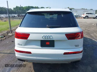 2017 Audi Q7 Premium Plus z VIN WA1LAAF74HD023137, wystawiony jako IAAI lot #42589949 z przebiegiem 75 860 mil mil oraz . Historia ofert i sprzedaży dostępna na DreamBid. Obrazek 16.
