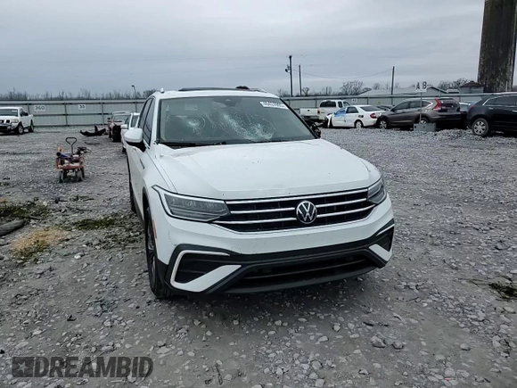 2024 Volkswagen Tiguan SE with VIN 3VVNB7AX8RM013904, listed as a Copart auction lot 46424995 with 13,477 mi miles and Salvage title. Bid and sale history available at DreamBid. Image 12.