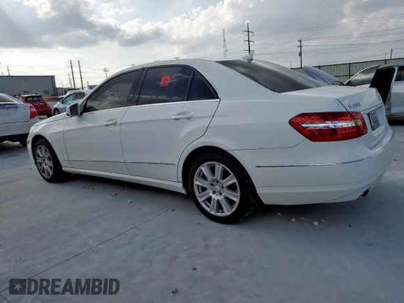 2013 Mercedes-Benz E 350 Luxury with VIN WDDHF5KB5DA728352, listed as a Copart auction lot 59737655 with 68,286 mi miles and Salvage title. Bid and sale history available at DreamBid. Image 2.