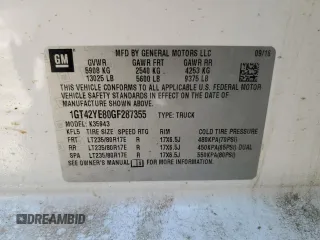 2016 GMC Sierra 3500HD Denali z VIN 1GT42YE80GF287355, wystawiony jako Copart lot #53024615 z przebiegiem 161 733 mil mil oraz Szkoda całkowita • Salvage title. Historia ofert i sprzedaży dostępna na DreamBid. Obrazek 12.