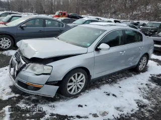 2010 Volkswagen Passat Komfort with VIN WVWJM7AN1AE123631, listed as a Copart auction lot 42870105 with 97,418 mi miles and Non repairable. Bid and sale history available at DreamBid. Image 1.