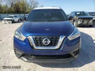 2018 Nissan Kicks SV with VIN 3N1CP5CU6JL520747, listed as a Copart auction lot 52499745 with 27,674 mi miles and Salvage Title. Bid and sale history available at carsss.com. Image 5.