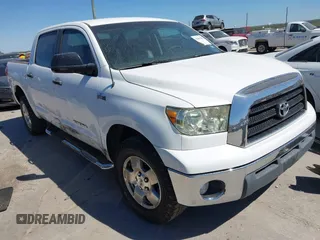 2008 Toyota Tundra z VIN 5TFEV54178X067365, wystawiony jako IAAI lot #41846700 z przebiegiem 150 162 mil mil oraz . Historia ofert i sprzedaży dostępna na DreamBid. Obrazek 1.