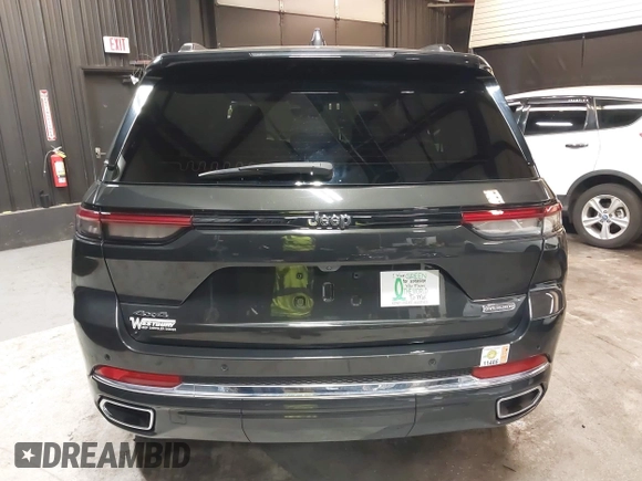 2023 Jeep Grand Cherokee Overland with VIN 1C4RJHDG0P8701157, listed as a IAAI auction lot 42080201 with 24,709 mi miles and . Bid and sale history available at DreamBid. Image 17.
