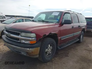 2002 Chevrolet Suburban LS with VIN 1GNFK16Z02J222591, listed as a IAAI auction lot 41791272 with 238,475 mi miles. Bid and sale history available at carsss.com. Image 2.