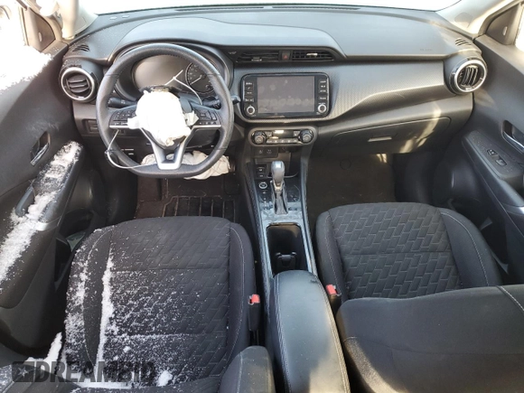 2021 Nissan Kicks SV with VIN 3N1CP5CVXML501261, listed as a Copart auction lot 82891754 with Not Provided miles and Salvage Title. Bid and sale history available at carsss.com. Image 8.