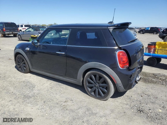 2014 MINI Cooper Hardtop S with VIN WMWXM7C5XET970654, listed as a Copart auction lot 49744485 with NaN miles and Salvage Title. Bid and sale history available at carsss.com. Image 2.
