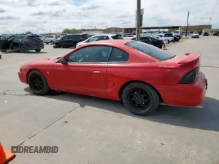 1995 Ford Mustang with VIN 1FALP4041SF262621, listed as a Copart auction lot 50466635 with 147,042 mi miles and Clean Title. Bid and sale history available at carsss.com. Image 2.