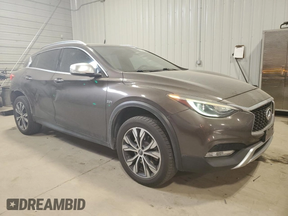 2017 Infiniti QX30 Premium with VIN SJKCH5CR9HA017539, listed as a Copart auction lot 84092934 with 89,019 mi miles and Salvage title. Bid and sale history available at DreamBid. Image 4.