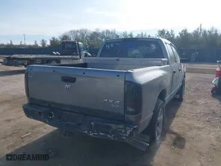 2008 Dodge Ram 1500 SLT with VIN 1D7HU18218J145742, listed as a IAAI auction lot 41527299 with 155,499 mi miles. Bid and sale history available at carsss.com. Image 4.