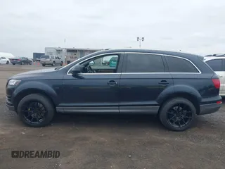 2010 Audi Q7 Premium Plus with VIN WA1LYAFE6AD007439, listed as a IAAI auction lot 42570983 with 96,542 mi miles and . Bid and sale history available at DreamBid. Image 15.