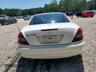 2007 Mercedes-Benz SLK 280 z VIN WDBWK54F57F154886, wystawiony jako Copart lot #61651645 z przebiegiem 115 855 mil mil oraz Szkoda całkowita • Salvage title. Historia ofert i sprzedaży dostępna na DreamBid. Obrazek 6.