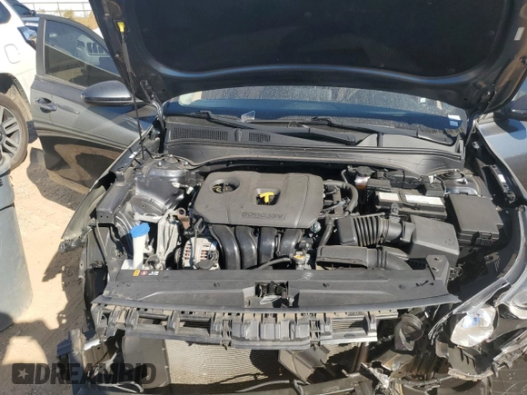 2021 Kia Forte LXS with VIN 3KPF24AD3ME280328, listed as a Copart auction lot 77087964 with 45,869 mi miles and Salvage Title. Bid and sale history available at carsss.com. Image 12.