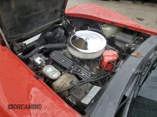 1978 Chevrolet Corvette z VIN 1Z8748S430085, wystawiony jako Copart lot #80958584 z przebiegiem 1 768 mil mil oraz Szkoda całkowita • Salvage title. Historia ofert i sprzedaży dostępna na DreamBid. Obrazek 11.